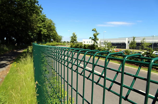 Roll Top Fence