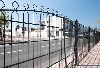 Double Wire Mesh Fence