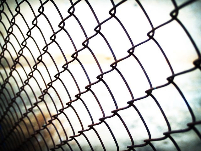 Easy operation for chain link fence