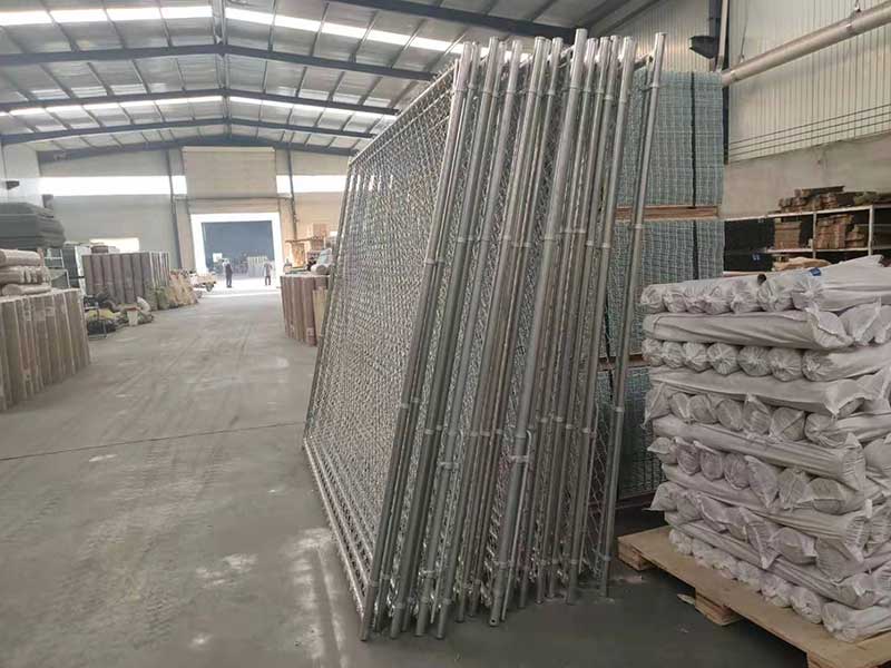 Precautions for choosing chain link fence