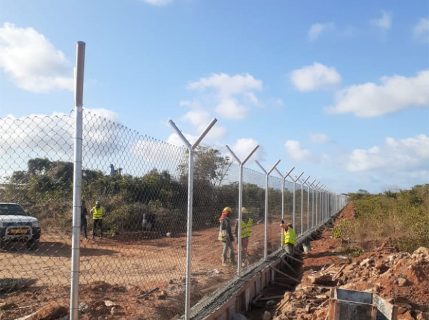 The characteristics of metal chain link fence and its application in different fields