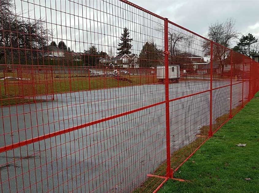 The Benefits of Temporary Fences: Ensuring Safety and Efficiency