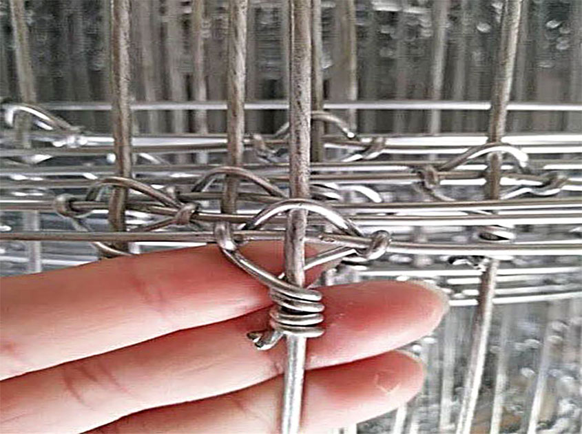 Quality Guaranteed: Fixed Knot Fence for Deer