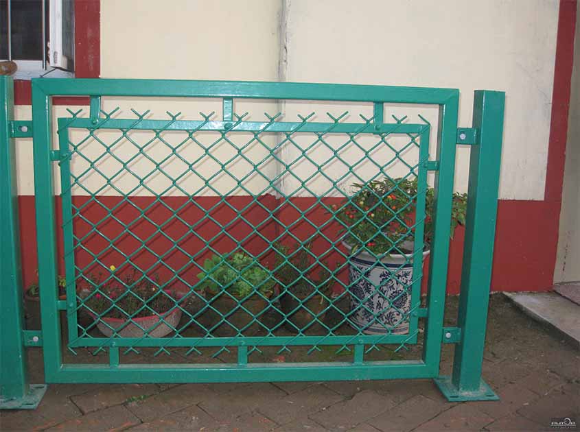Chain Link Fences: The Versatile Solution for Your Property