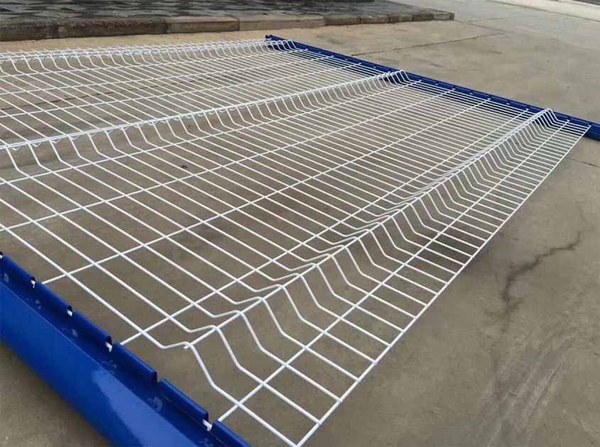 Superior Quality and Design: 3D Welded Wire Mesh Fence for Maximum Safety