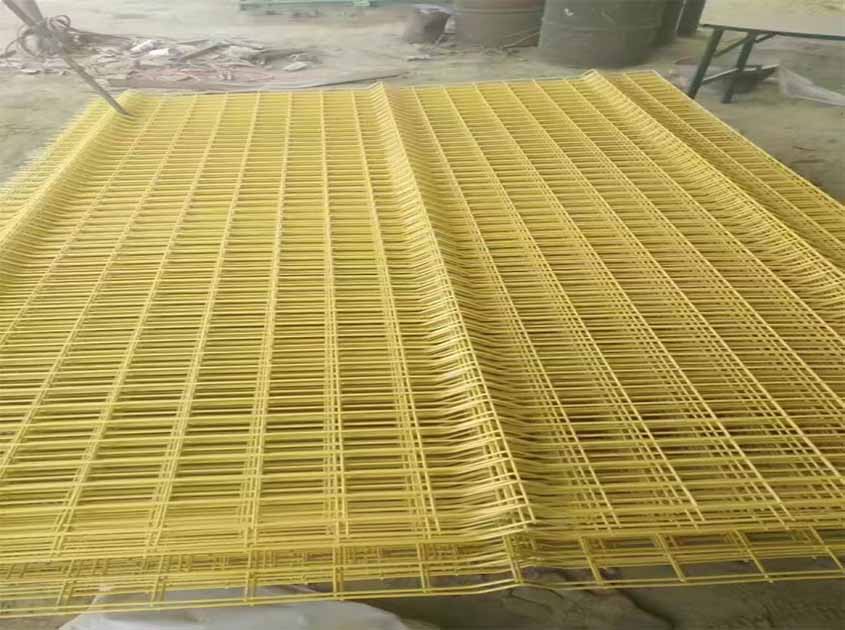 Superior Quality and Design: 3D Welded Wire Mesh Fence for Maximum Safety