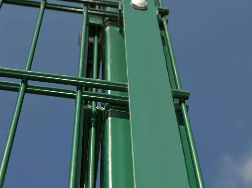 Enhancing Security and Aesthetics: The Advantages of Mesh Panel Fencing