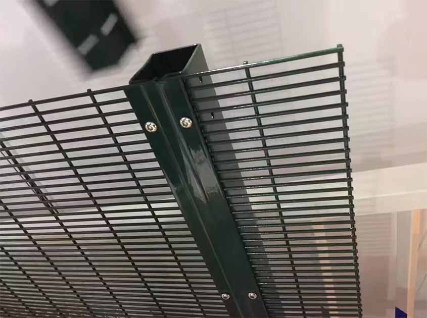 358 Fence: Unparalleled Security and Durability for Metal Manufacturing Facilities