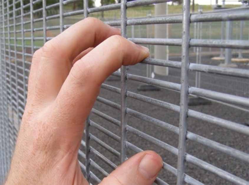 Use the 358 Fence to Solve the Mystery of High-Tech Perimeter Protection