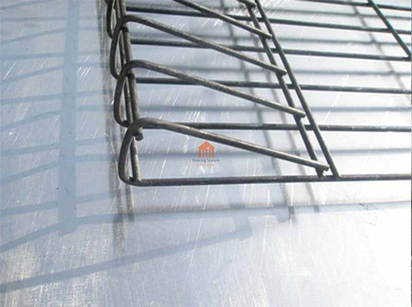 brc mesh fence vs. Traditional Fencing: A Comparison of Strength and Efficiency