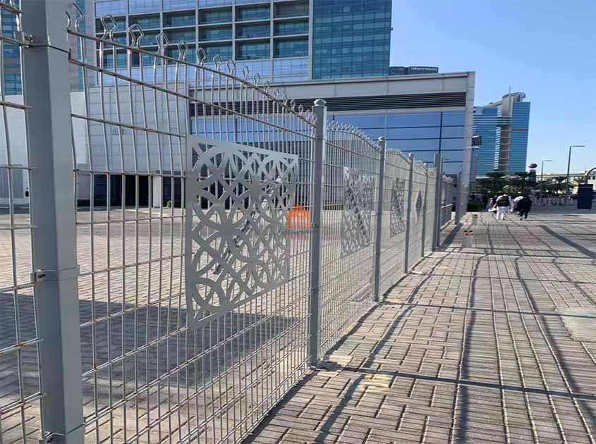 The Aesthetic Appeal of double wire mesh fence in Landscape Design