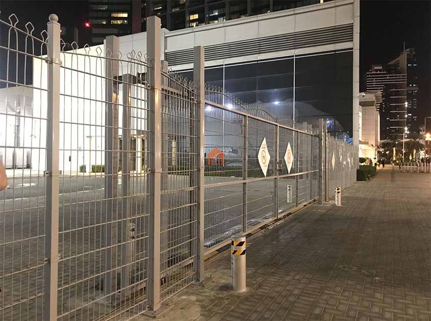 The Aesthetic Appeal of double wire mesh fence in Landscape Design
