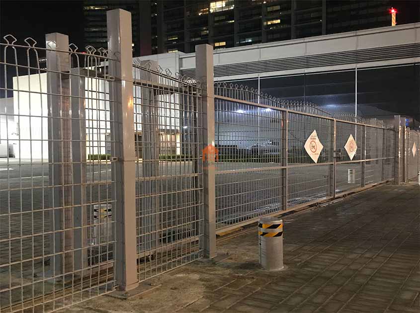 The Aesthetic Appeal of double wire mesh fence in Landscape Design
