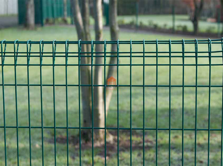 Case Study: brc mesh fence in Sports Facilities for Crowd Control and Safety