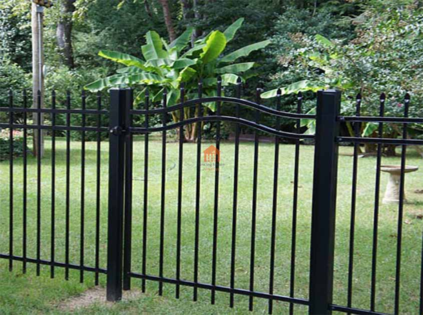 Enhancing Privacy with pyramid mesh fence Solutions