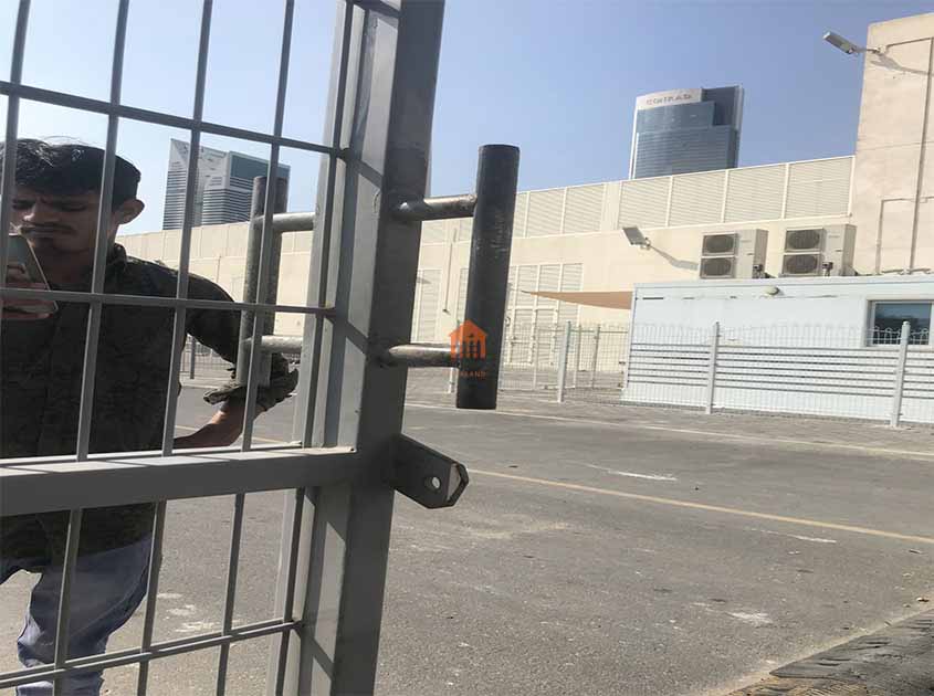Double Wire Mesh fence: a symphony of strength and structure