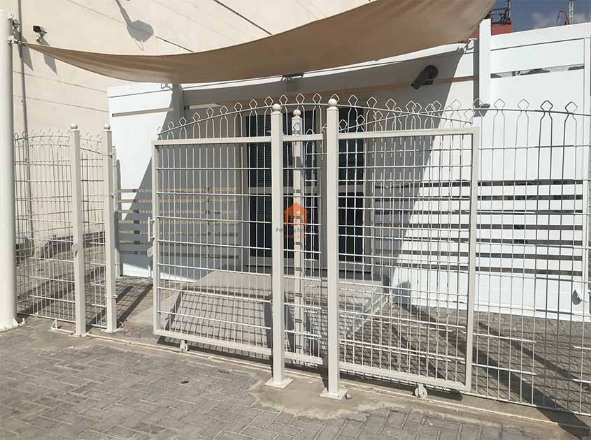 The Advantages of Double Wire Mesh fence for Perimeter Security