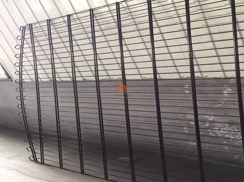 The Advantages of Double Wire Mesh fence for Perimeter Security