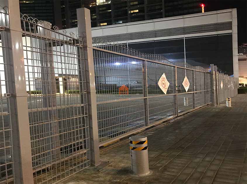 Customizing Double Wire Mesh fence for Residential Boundaries