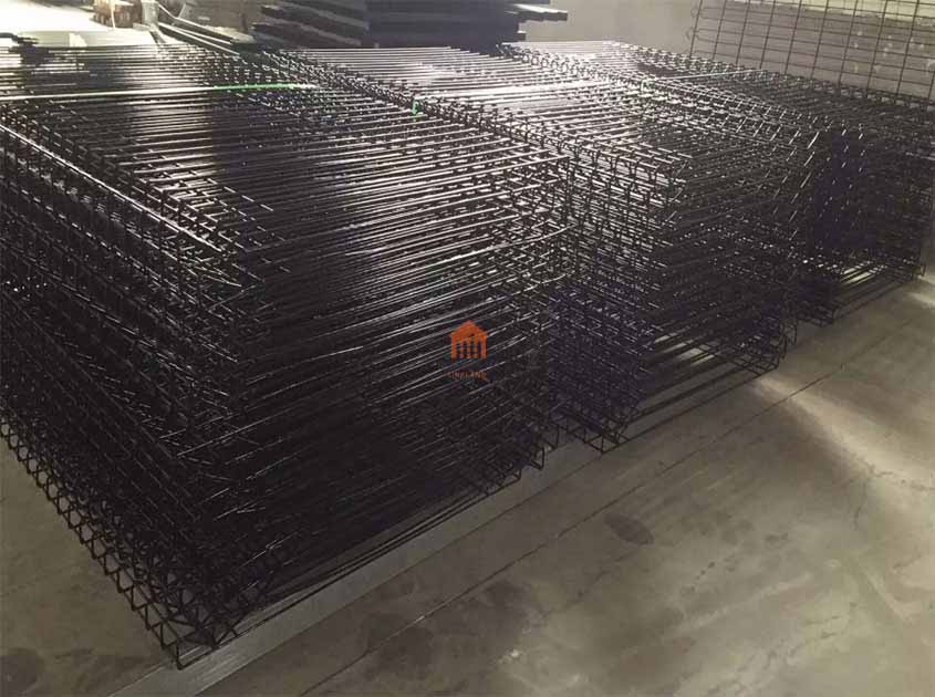 Ensuring Longevity: Essential Steps for Post-Installation Maintenance of brc Mesh fence