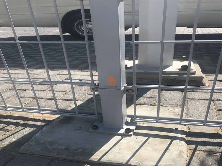 Dealing with Rust on a Double Wire Mesh fence - Finding the Perfect Balance