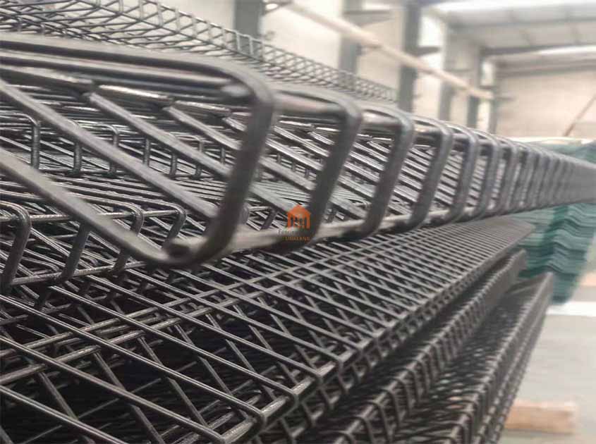 the application effect of BRC mesh fence in industrial area