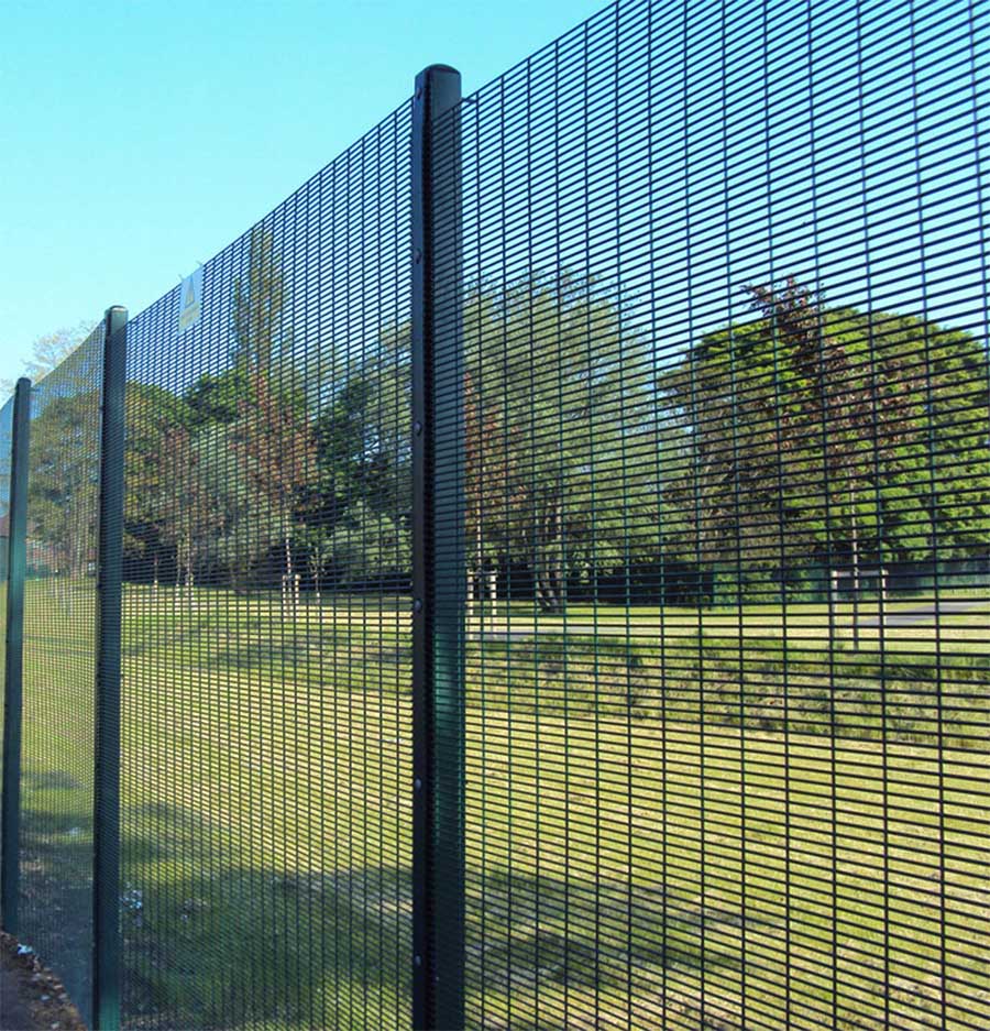 358 Fence: Unyielding Protection Redefined - A Showcase of Effectiveness