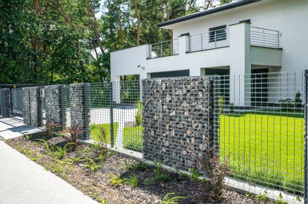 gabion-fence-post-fence-diy-gabion-fence-posts.jpg