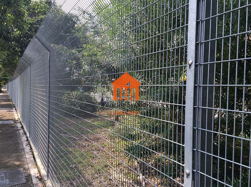 358 security fence Testing and Certification Standards