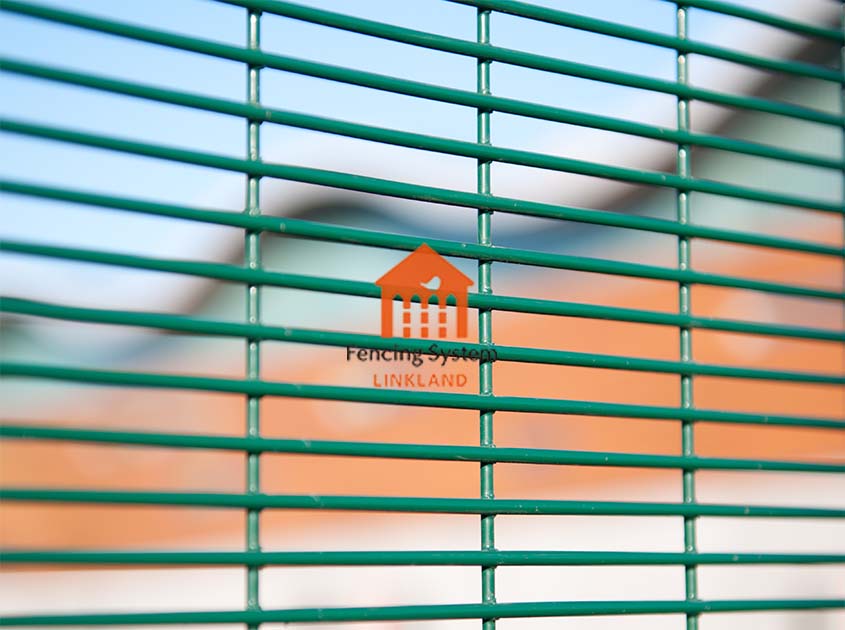 anti-climb fence vs. Intrusion Detection Systems: A Comparative Analysis