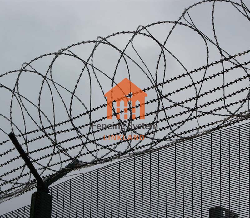 Impact Resistance of Airport fence: Testing and Evaluating Structural Integrity