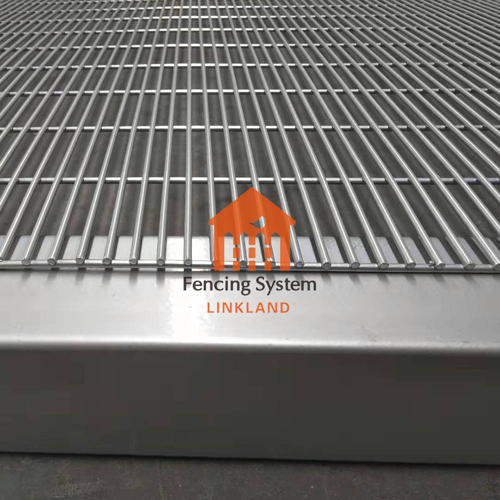 anti-climb fence spacing and height requirements: meet safety standards