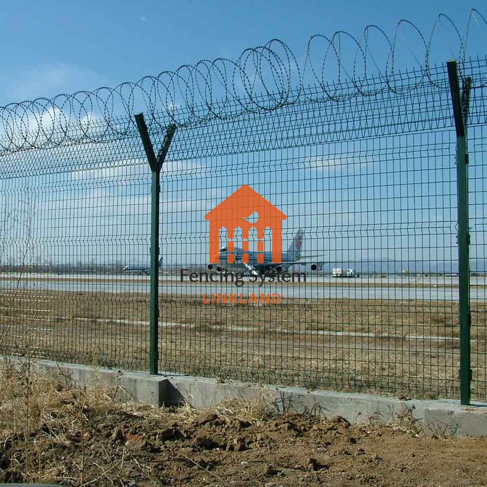 Choosing the Right Airport fence: Key Considerations for Optimal Protection