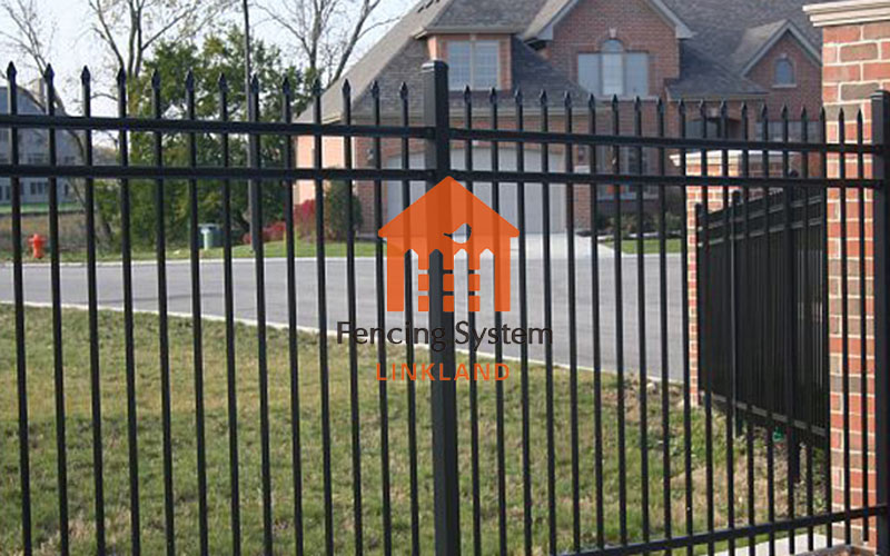 Exploring the Fire Resistance Properties of Steel Picket Fence in High-Risk Environments