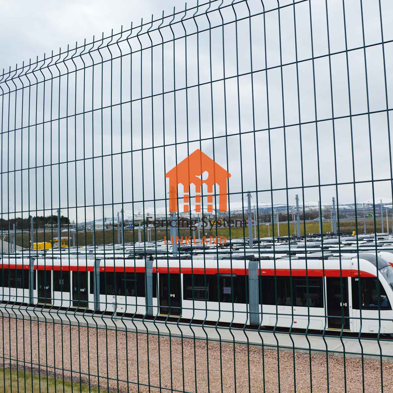 Enhancing Privacy in Residential Communities: The Role of 3D Fence