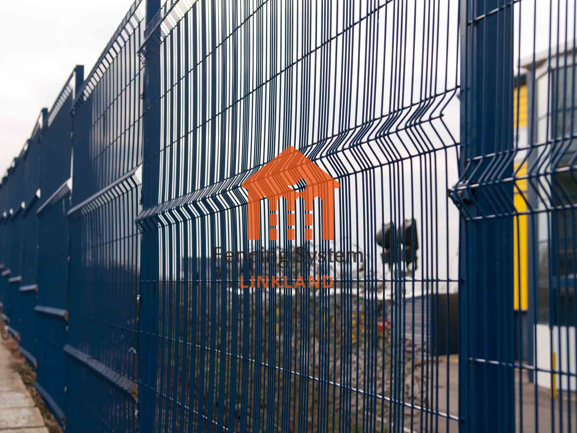 Exploring the Fire Resistance Properties of Welded Mesh Fence in Industrial Environments
