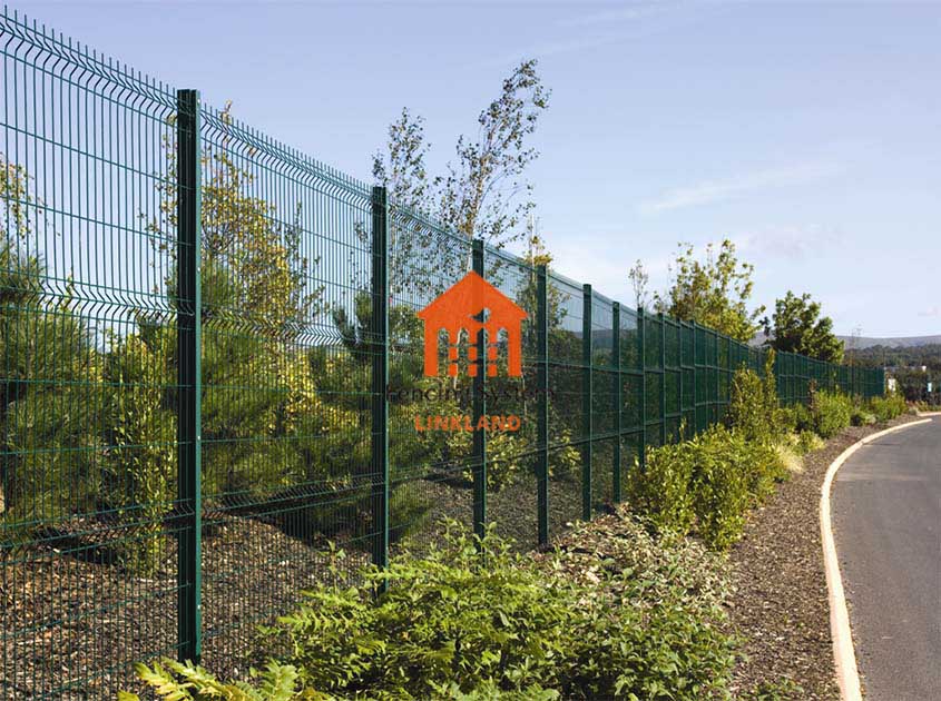 Learn about the benefits of welded mesh fences in residential properties