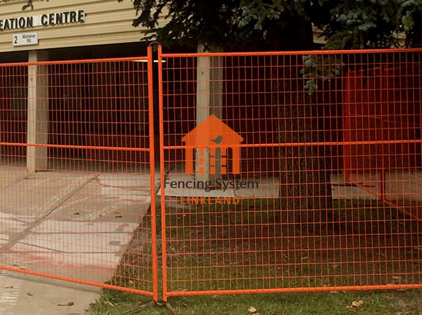 Meeting Canada temporary fence Needs