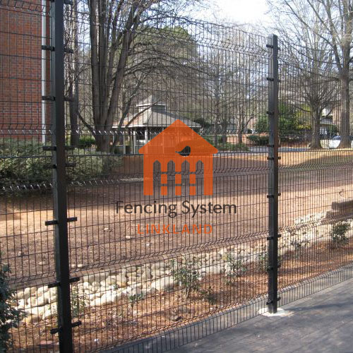 Safety and protection measures for Welded mesh fence