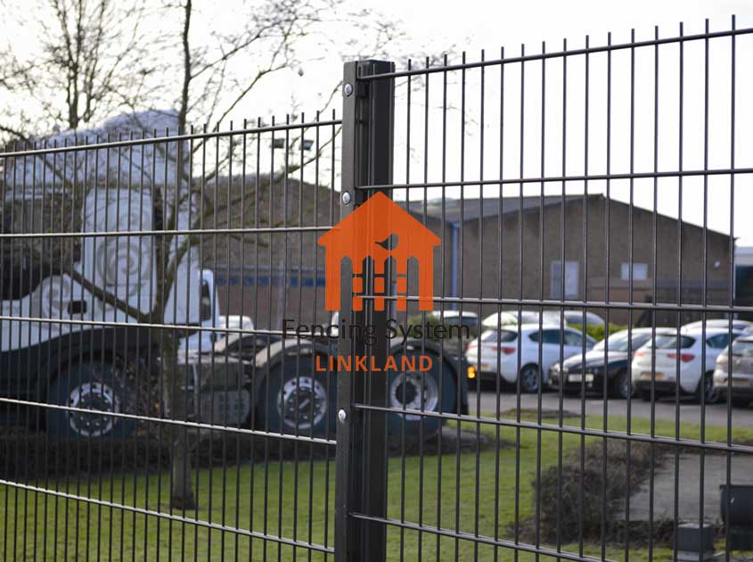 The use and importance of Double wire mesh fence in the field of industrial safety