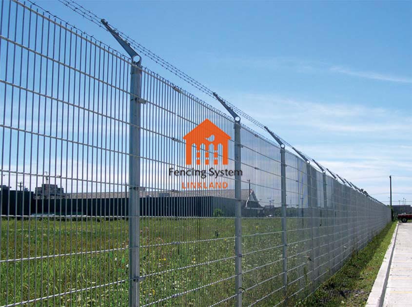 Application cases of Double wire mesh fence in different fields