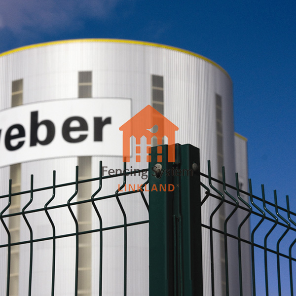 Enhancing Security in Public Parks: The Role of 3D fence