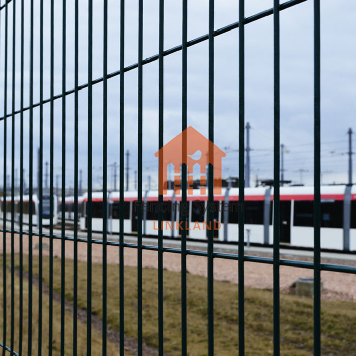 Enhancing Security in Public Parks: The Role of 3D fence