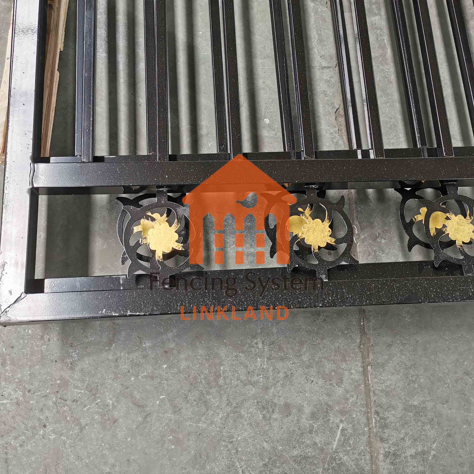 Enhancing Security in Public Parks: The Role of Steel Picket Fence