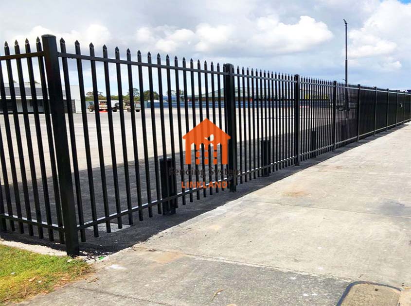 Steel Picket Fence: An Effective Barrier for Crowd Control in Event Venues