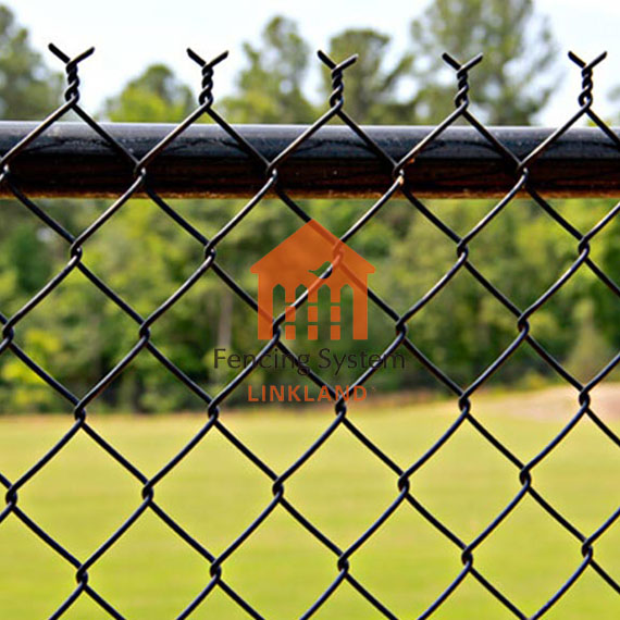 Cyclone Fence Design: The perfect combination of innovation and beauty