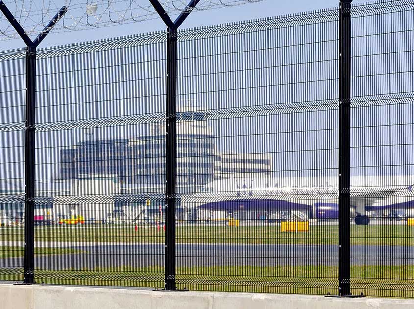 Airport Fence – Securing Perimeters with Precision