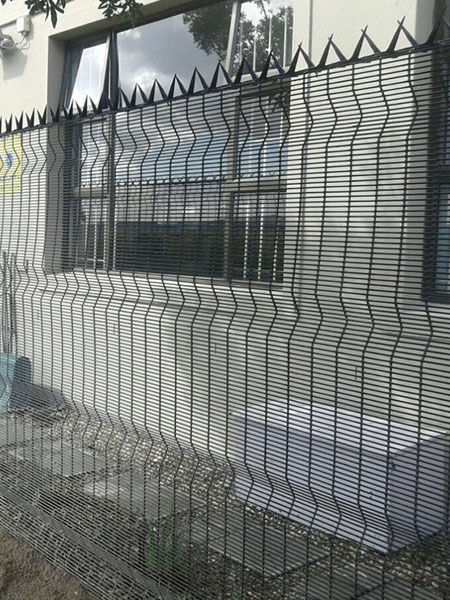 358 Security Fence Specifications and Applications Guide 358 Security Fence Specifications and Applications Guide