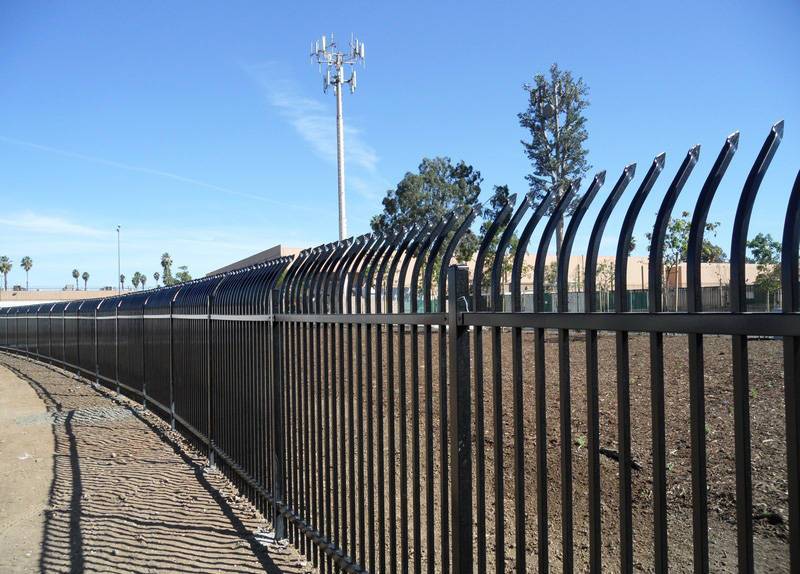 Bent Top Fence