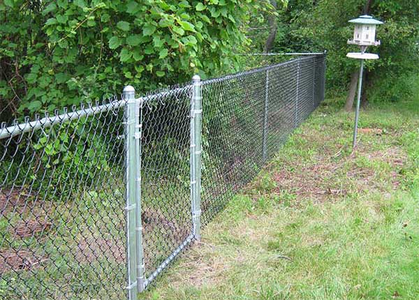 Specifications for chain link fence